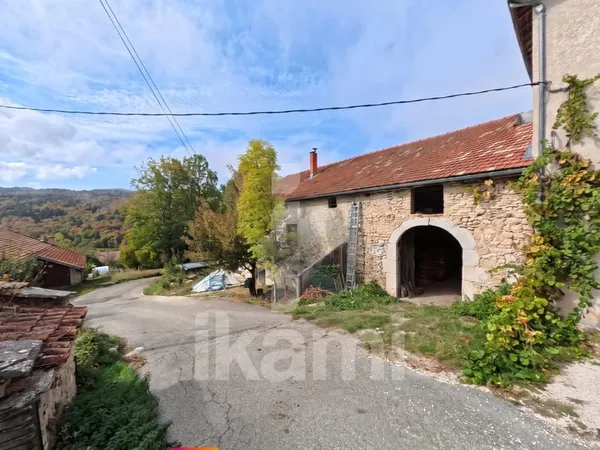 Maison rénovée de 158,80 m2 à Saint-Martin-en-Vercors, proch