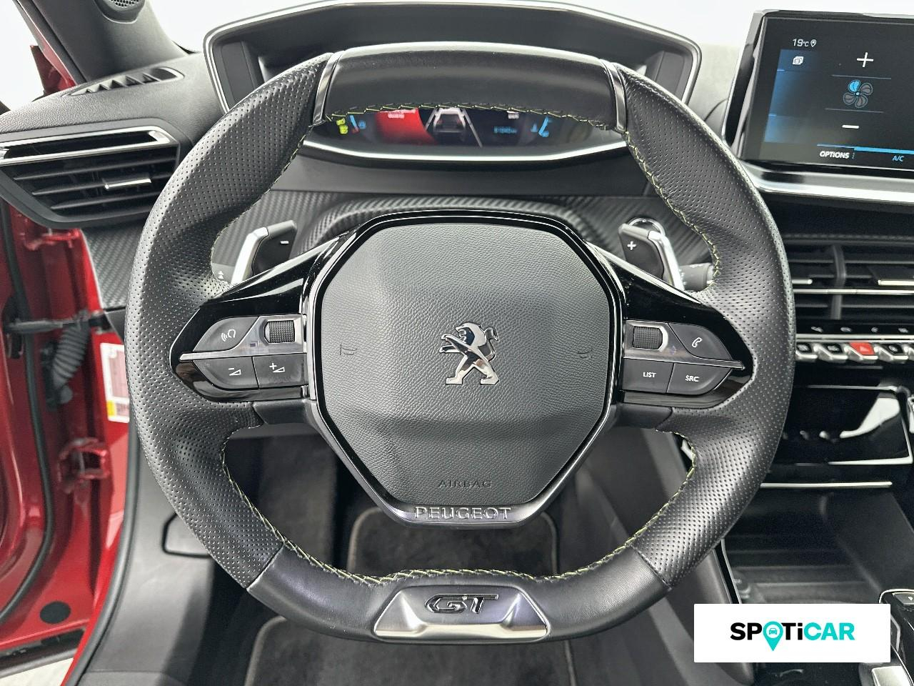 Peugeot 2008 1.2 puretech 130ch s&s gt eat8 — photo 12