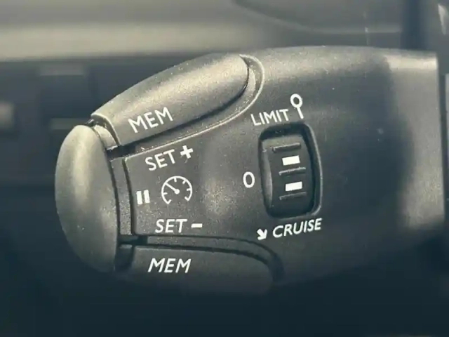 Citroën C3 puretech 82ch graphic — photo 14