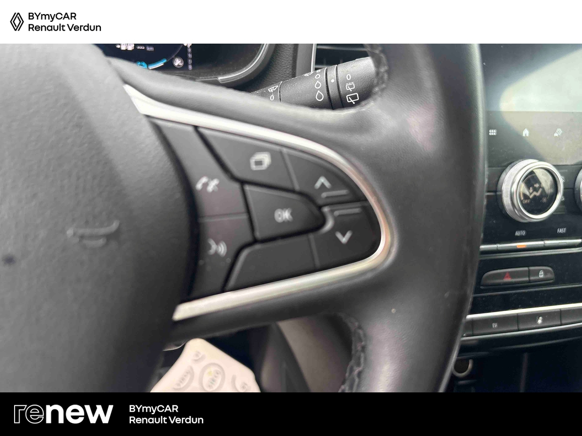 Renault Mégane IV Estate E-TECH Plug-In Hybride 160 — photo 16