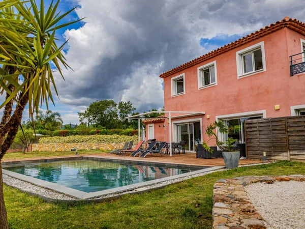 Maison 6 pièces 137 m²