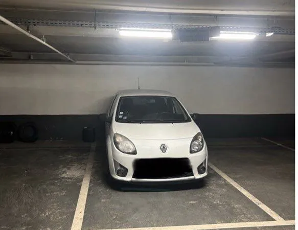 Location place de parking rue de la Paix