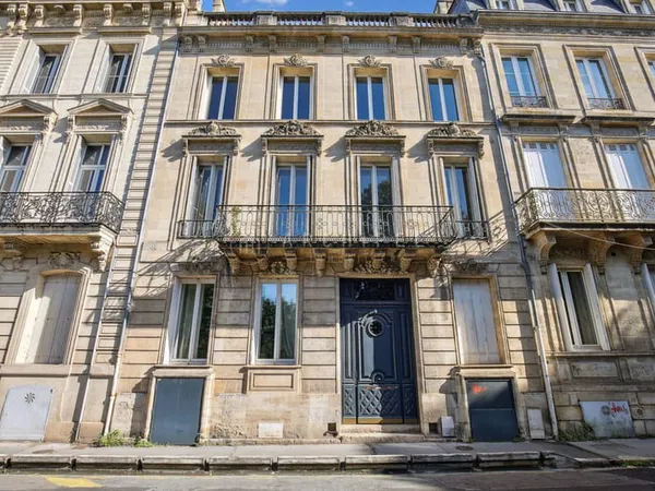 Appartement T5 197 m2 - Jardin Public