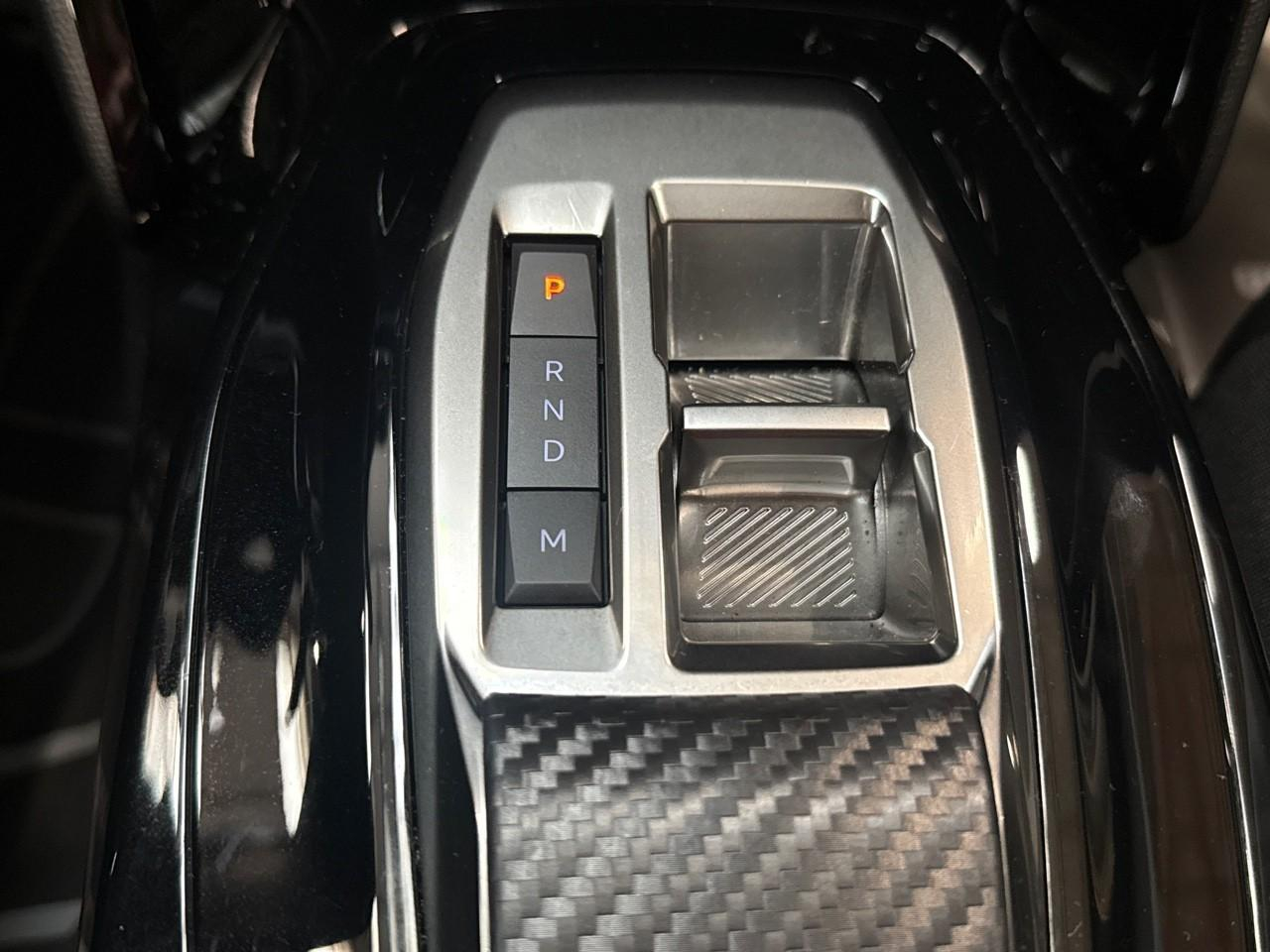 Peugeot 2008 1.2 puretech 130ch s&s allure eat8 — photo 20