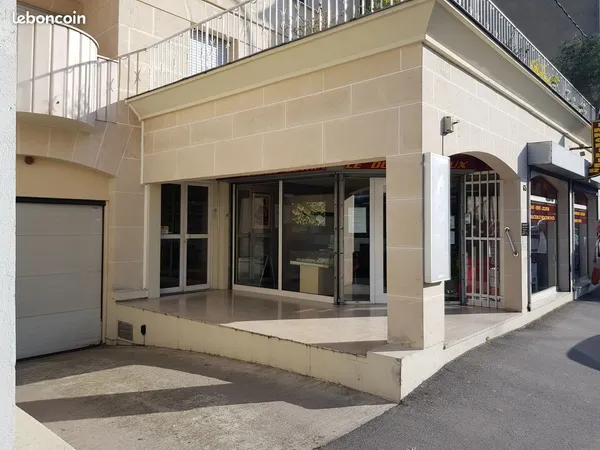 Parking/box 8 m² Le Perreux-sur-Marne