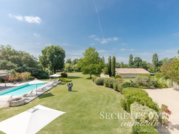 BORDEAUX DOMAINE CHARTREUX XVIIIe SUR 6 HECTARES
