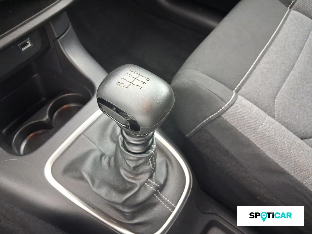 Citroën C3 1.2 puretech 110ch s&s shine 120-123g — photo 14