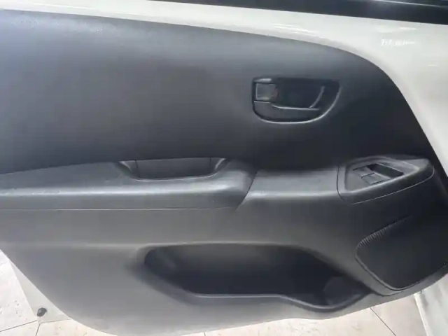 Peugeot 108 vti 72ch s&amp;s bvm5 — photo 23