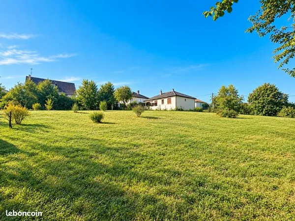 Terrain 1 049 m² Ambazac