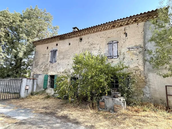 Fermette à rénover T6