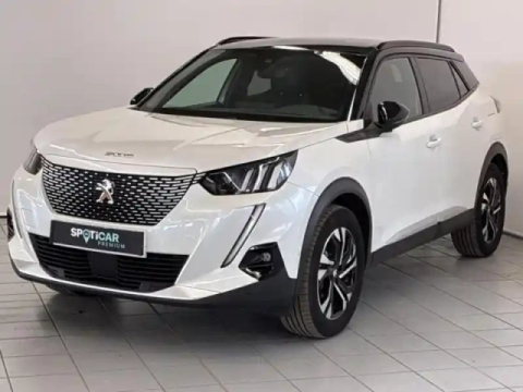 Peugeot 2008 e- 136ch gt