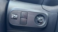 Citroen C3 1.2 PureTech 83ch S&S Shine — photo 18