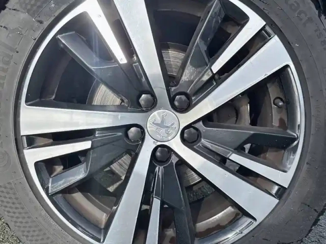 Peugeot 3008 puretech 130ch s&amp;s eat8 — photo 33