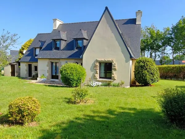 Maison familiale 5 pièces 138 m²
