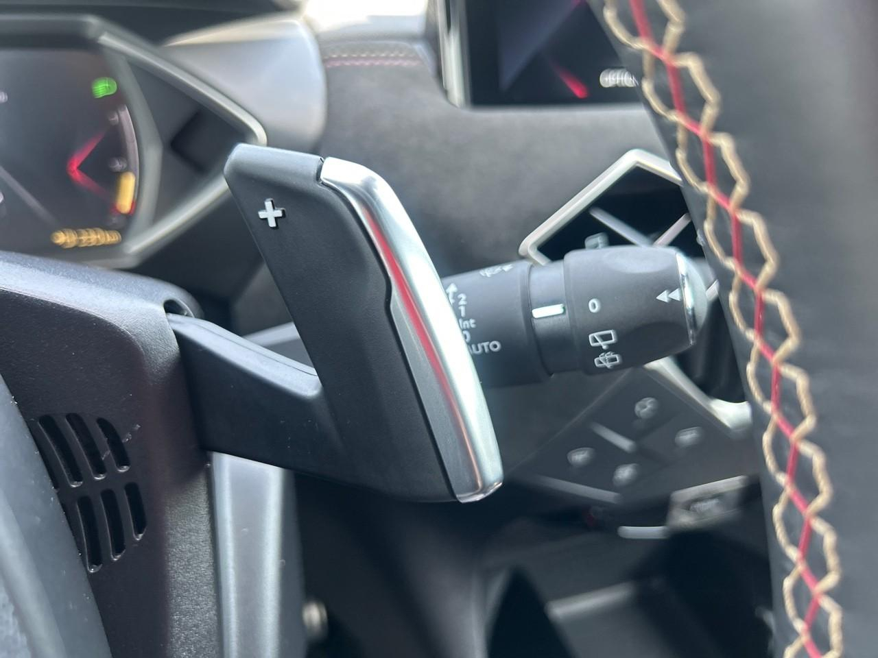 Ds Ds 3 crossback puretech 130ch performance line + automatique 135g — photo 17
