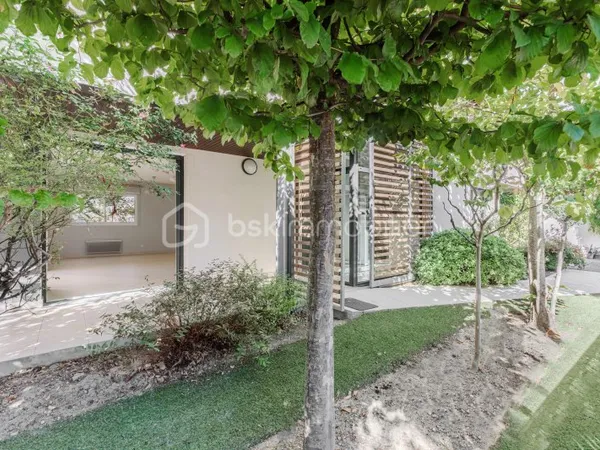 Maison 7 pièces 186 m²
