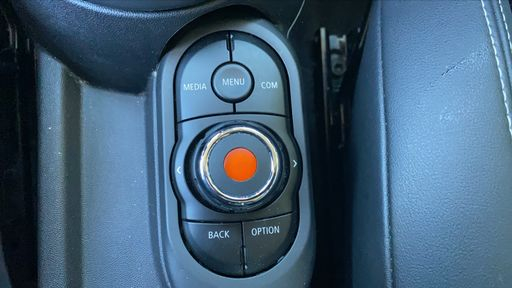 Mini Mini 1.5  Cooper 136 - Yours – 2021 – 81206 km – Essence – Boîte Manuelle — photo 6