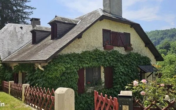 Maison de village 6 pièces 219 m²