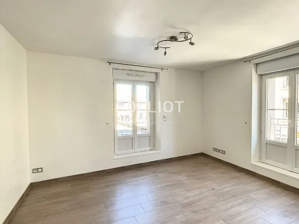 Appartement F2 (45 m²) à louer à COUTANCES