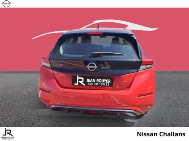 Nissan Leaf 150ch 40kwh acenta 22 — photo 5