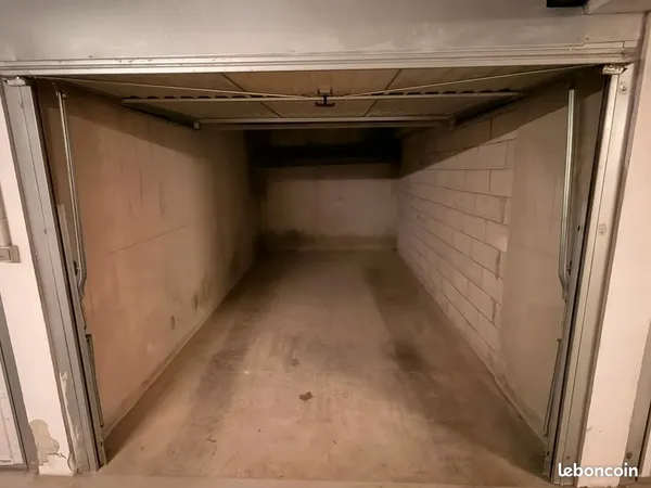 Box ferme residence securisee chateau gombert 13013
