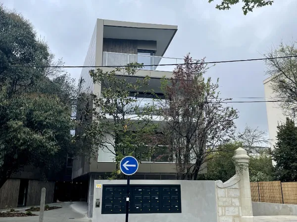 Idéalement situé bordeaux caudéran 70 rue poujeau résidence Eclat de Vert