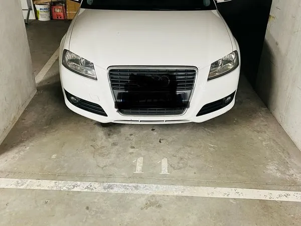 Place de parking couverte