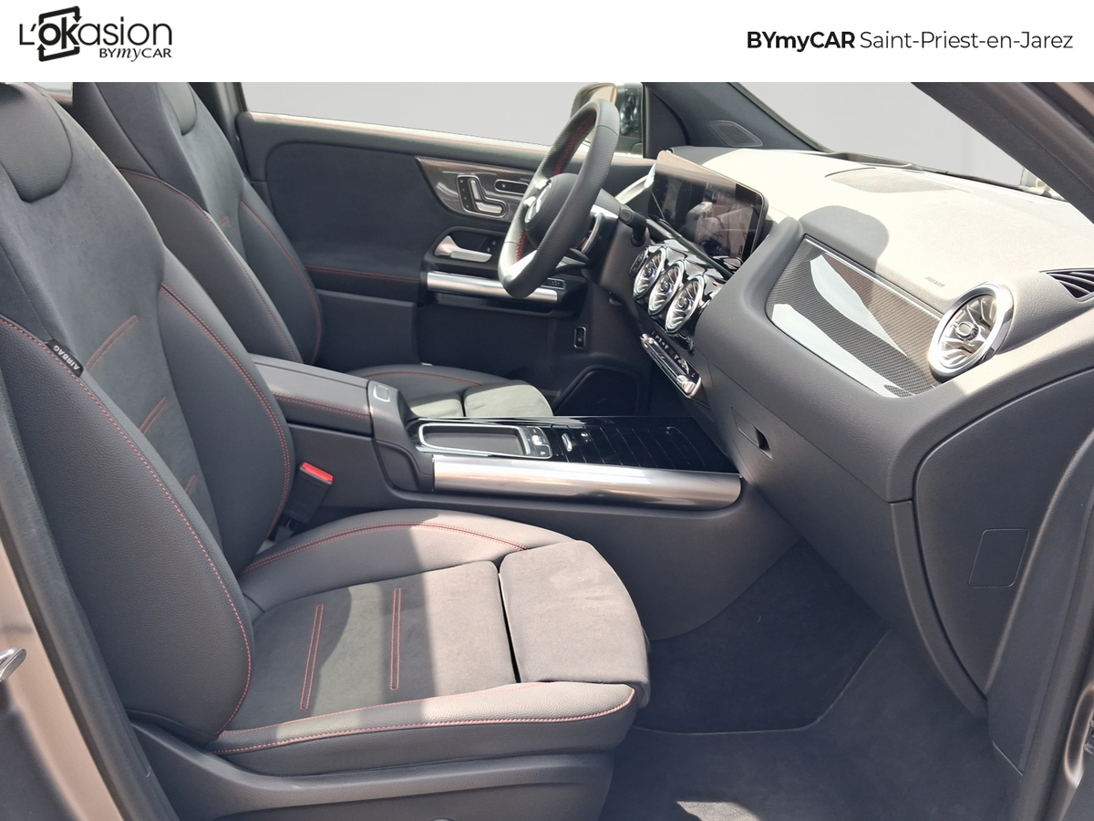 Mercedes GLA 200 d 8G-DCT — photo 15