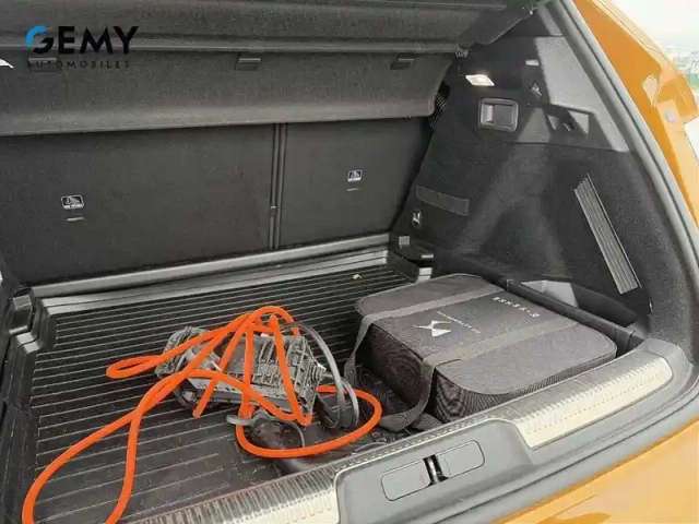 Ds Ds 7 ds7 crossback hybride e-tense 300 eat8 4x4 — photo 6