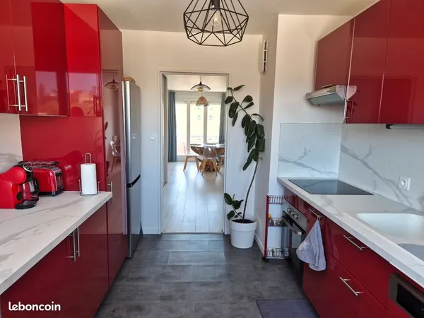 T2 58 m² - Wilson, Dijon - Balcon Sud, parking privatif