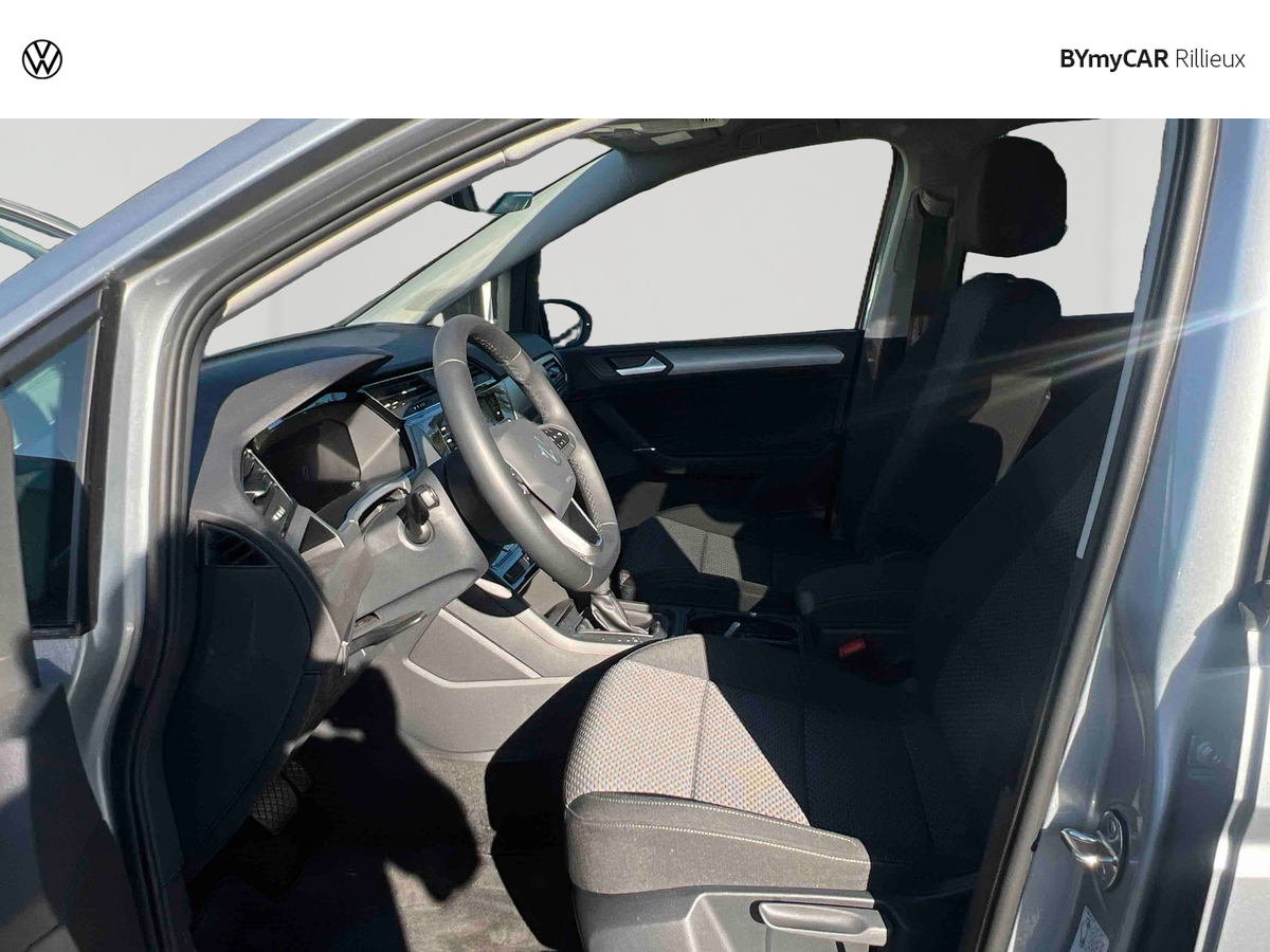 Volkswagen Touran 2.0 TDI 150 DSG7 7pl — photo 11