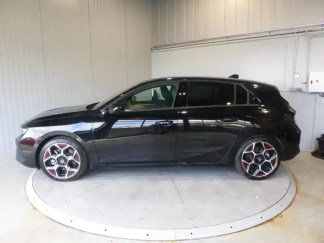 Opel Astra 1.6 turbo 180ch hybrid gs bva8 — photo 8