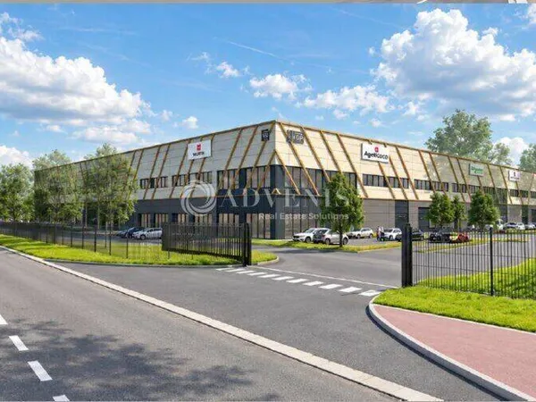 Entrepôt 17688 m²