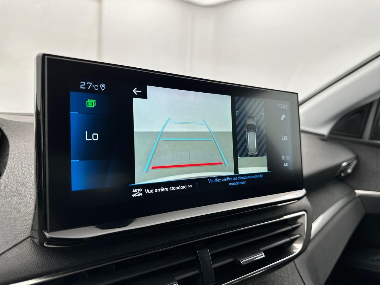 Peugeot 3008 puretech 130ch s&s eat8 allure pack — photo 26
