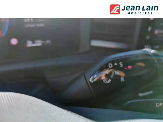 Volkswagen T-Roc 1.5 etsi evo2 hybrid 150 ch dsg7 — photo 31