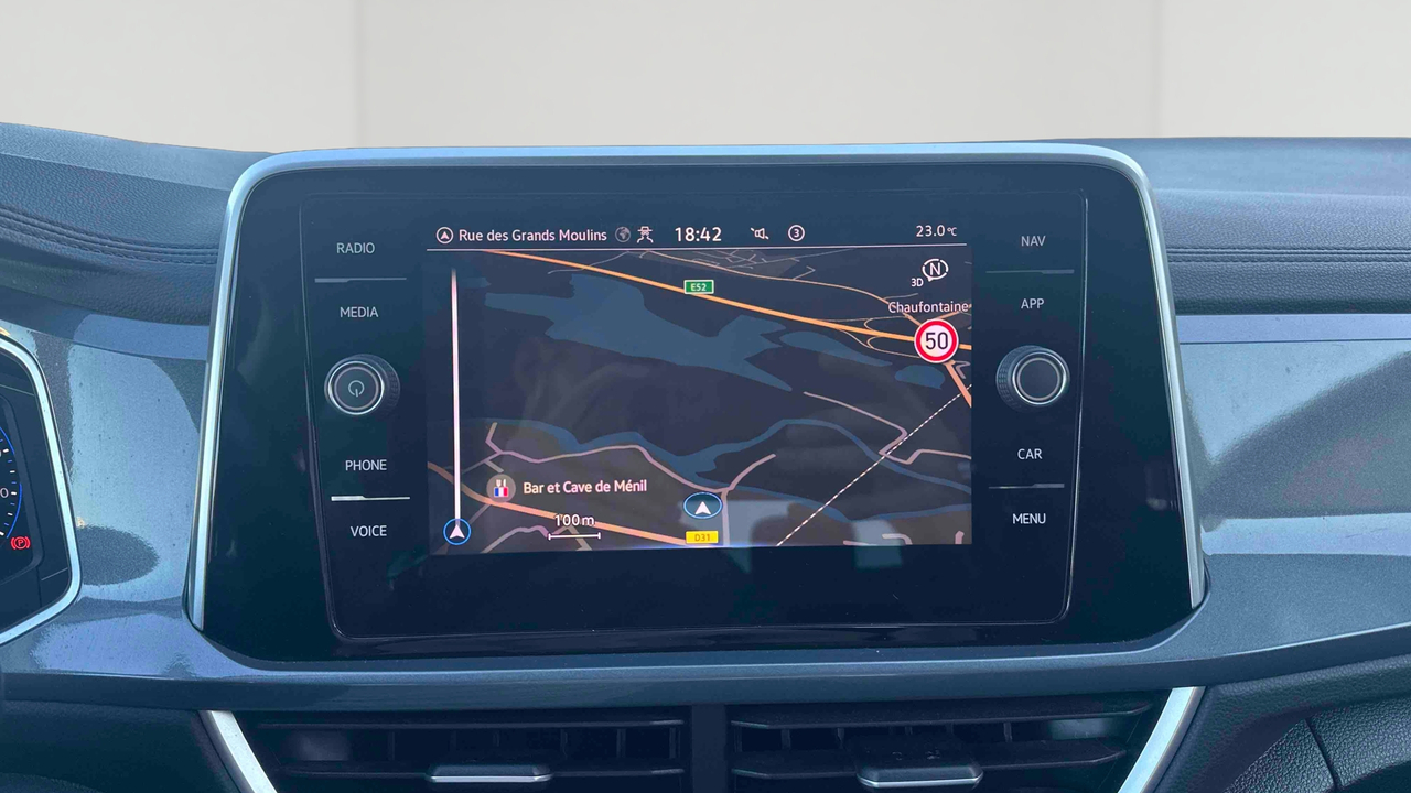 Volkswagen T-Roc 1.5 TSI EVO 150 Start/Stop DSG7 — photo 18