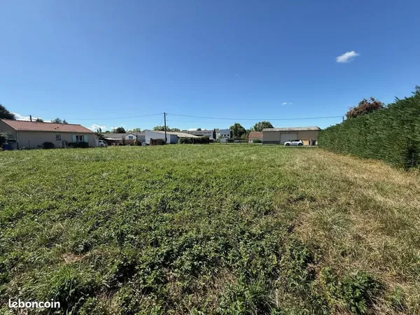 Terrain 712 m² Barbazan Debat