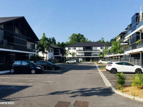 T3 65 m² + balcon 10 m² + 2 parkings - Résidence récente à Lons