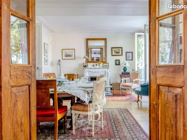 Maison 6 pièces 145 m²