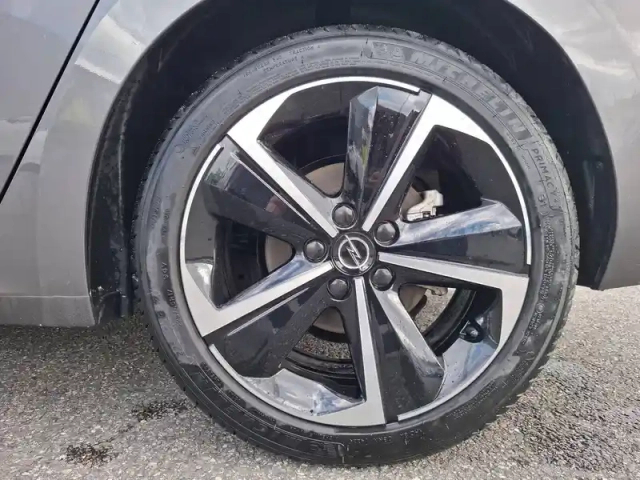Opel Astra 1.2 turbo hybride 136 ch e-dct6 — photo 12