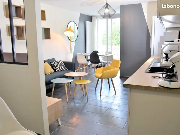 Chambre duplex en colocation hors du commun