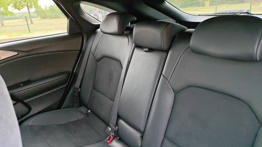 Kia ProCeed 1.4 T-GDi 140 DCT7 - GT Line Premium – 2019 – 112000 km – Essence – Boîte Automatique — photo 77