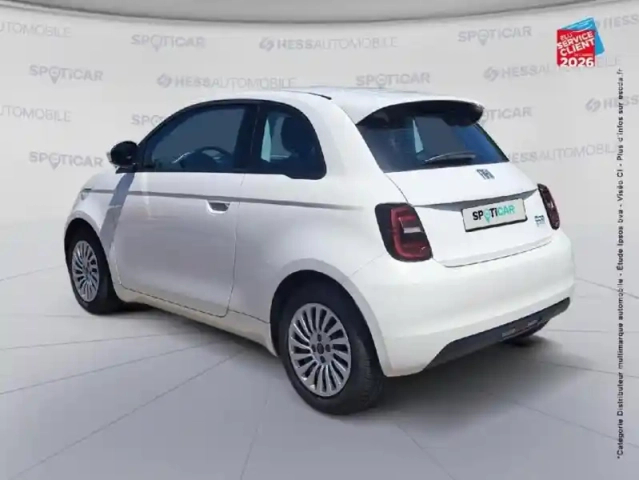 Fiat 500 e 95ch action — photo 8