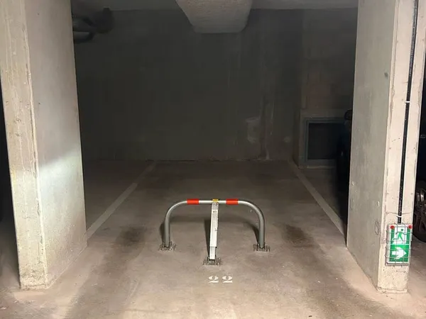 Parking 15 m²
