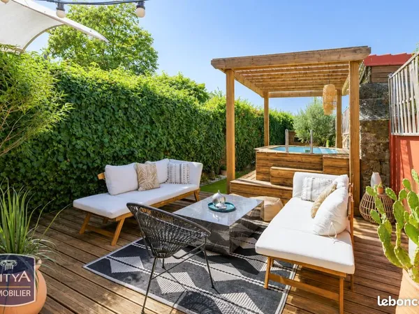 Maison 5 pièces 141 m²