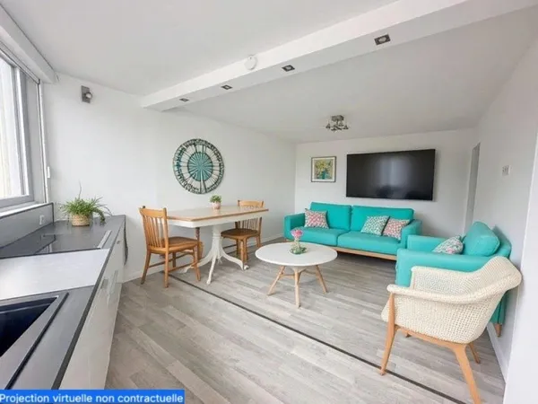 Grand appartement T2bis à CARNON