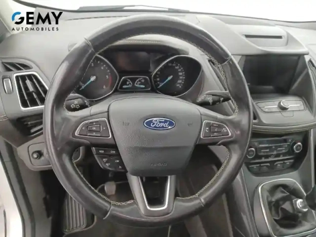 Ford Kuga vignale 2.0 tdci 150 s&amp;s 4x2 bvm6 — photo 13