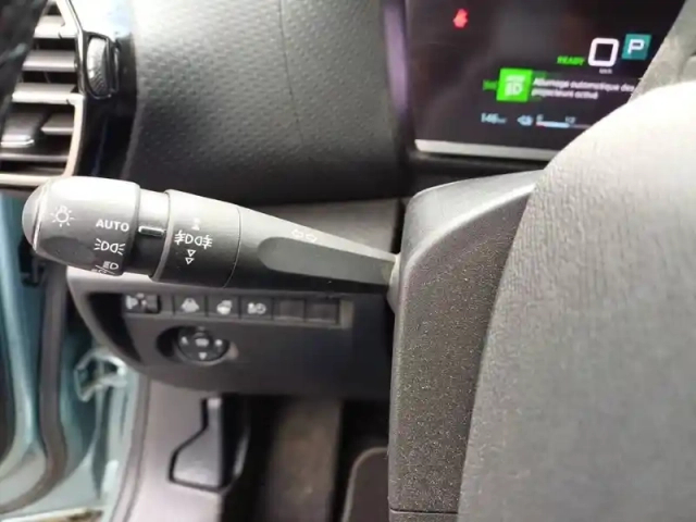 Citroën C4 e- 136 ch automatique — photo 23