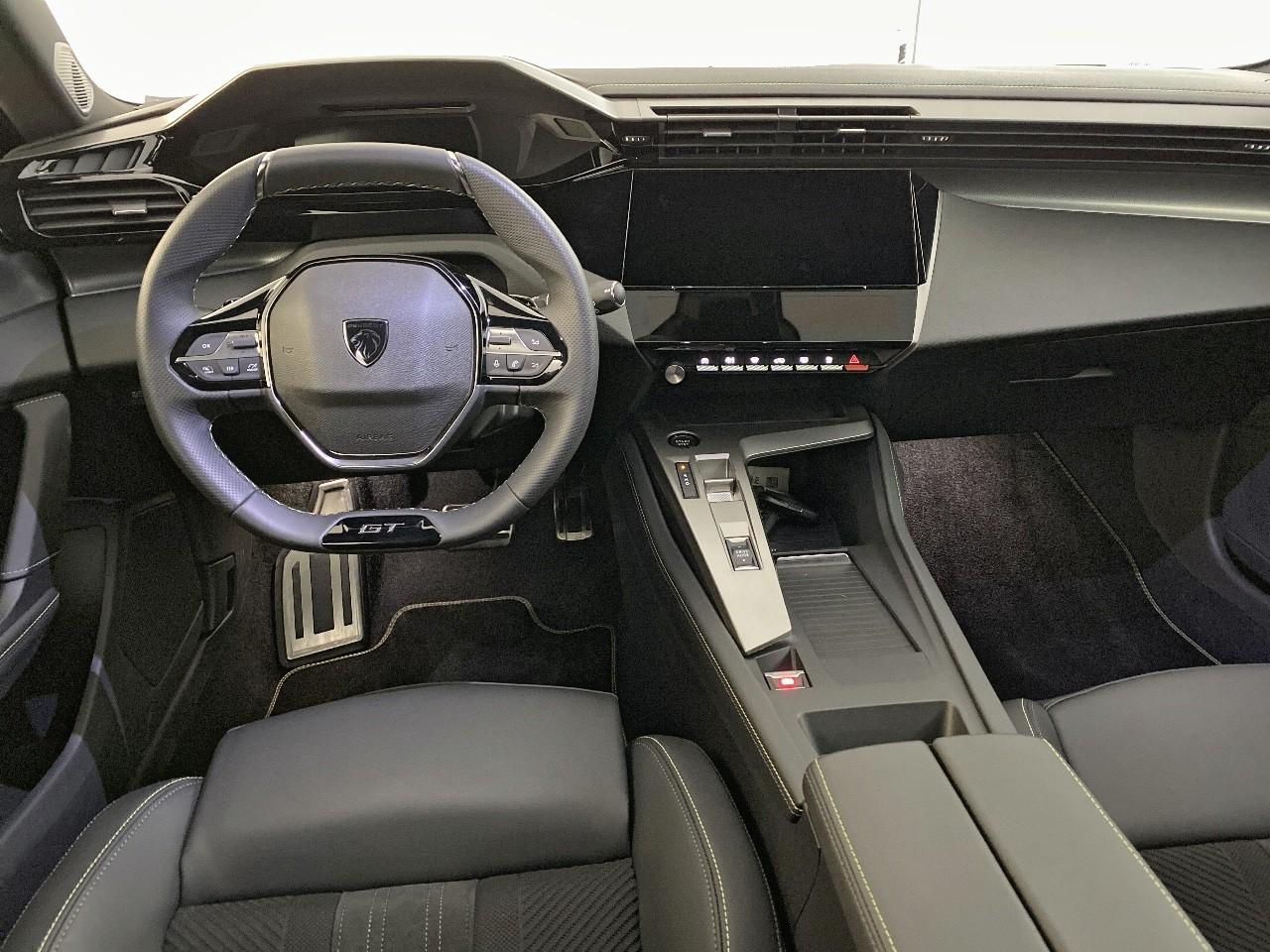 Peugeot 308 electrique 55 kwh 156ch gt — photo 8