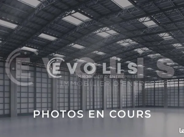 Local d'activité 771 m²